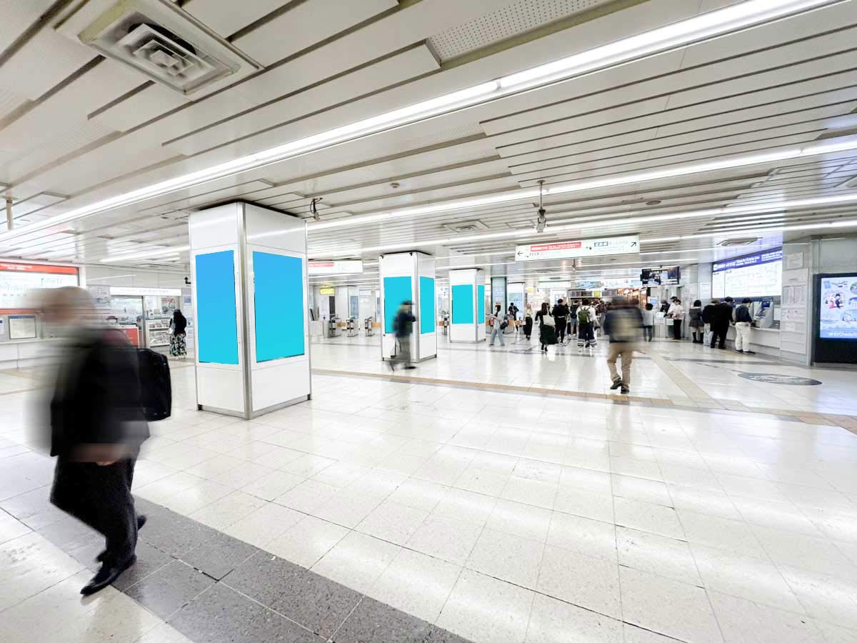 近鉄電車の交通広告 写真